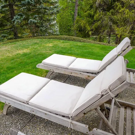 La Joie By Interhome